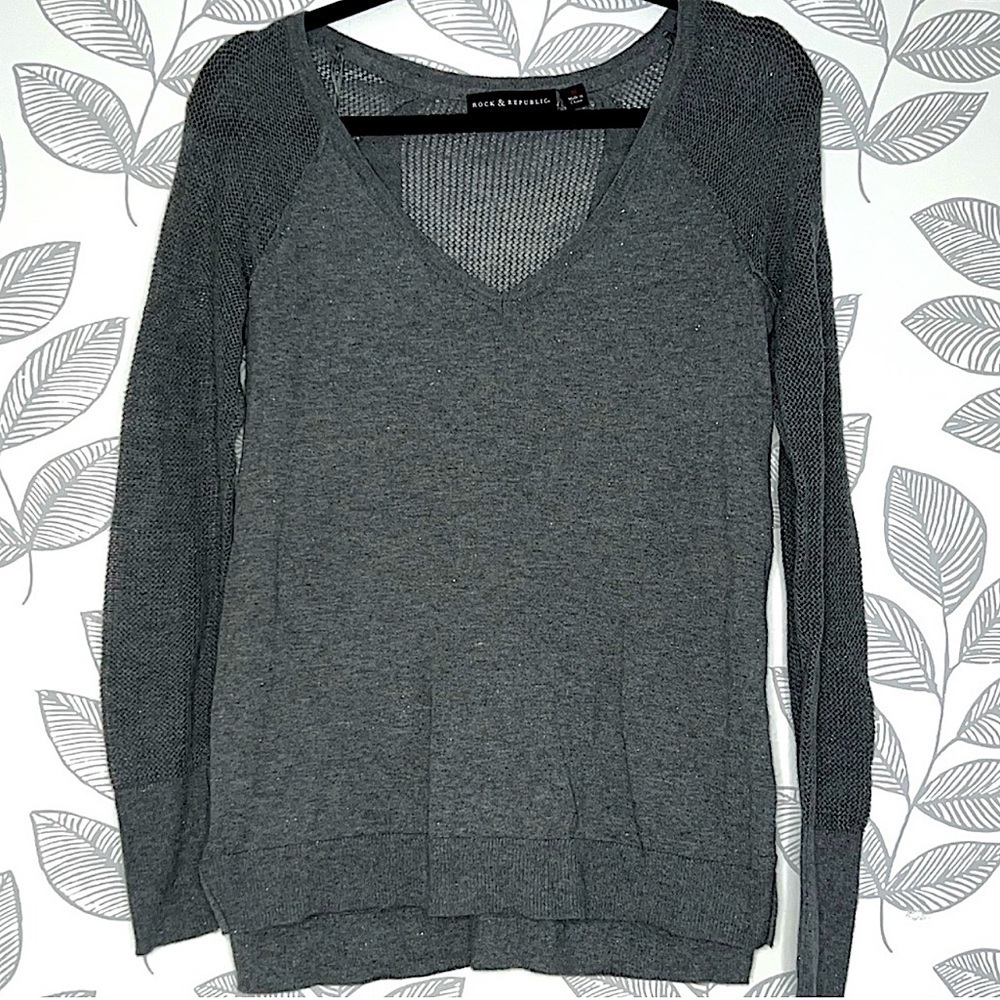 Rock & Republic Metallic Textured Top M Grey‎ Glitter Light Sweater Neutral Boho